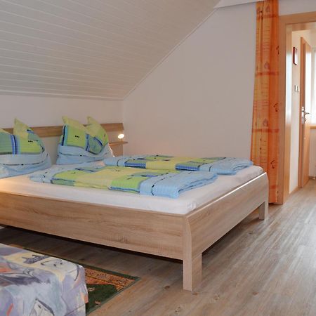 Gaestehaus Bachmann Hermagor-Pressegger See Room photo